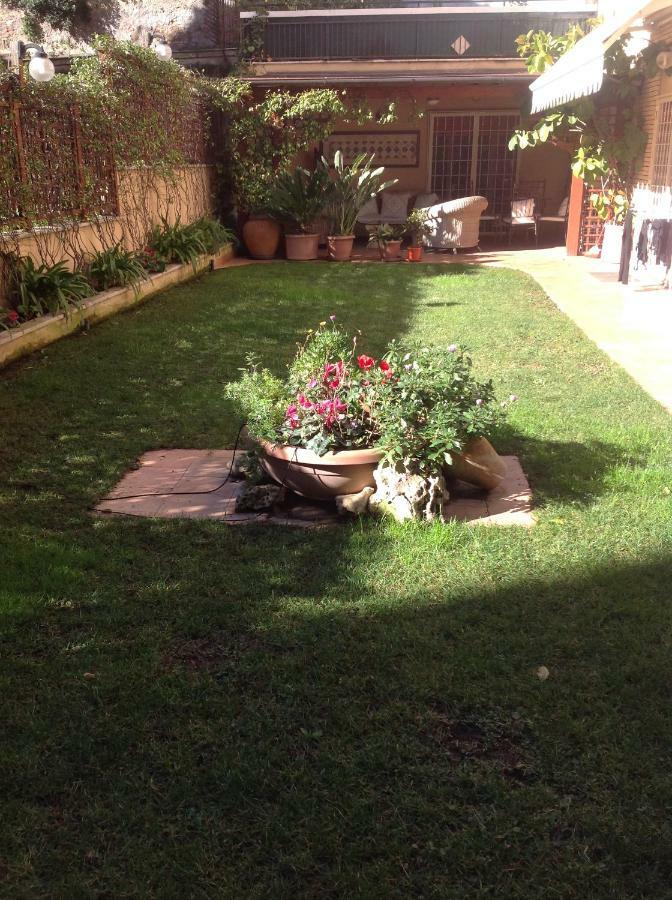 Talenti House 3* Roma