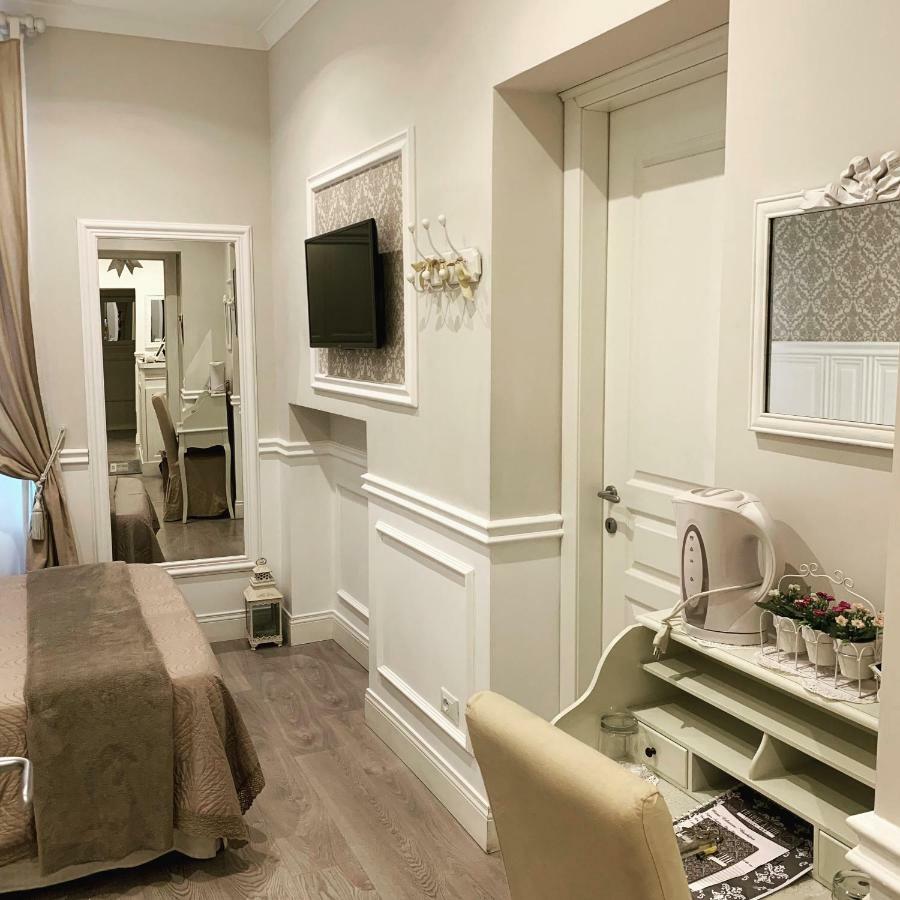 Charme & Chic Bed & Breakfast Roma