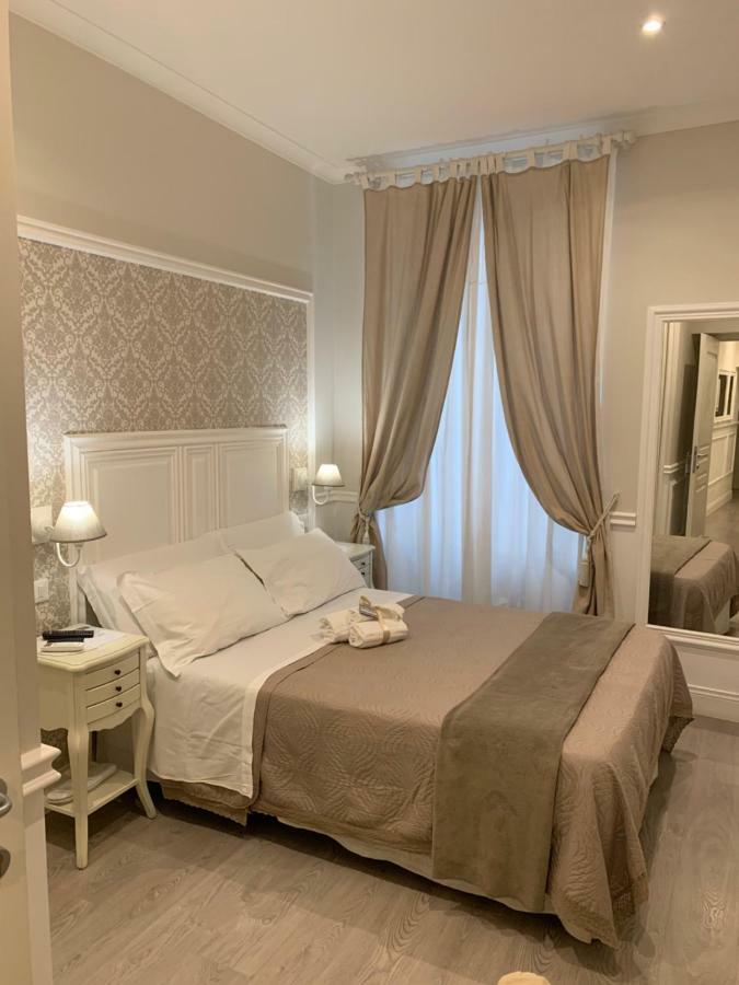 Charme & Chic 2* Rome