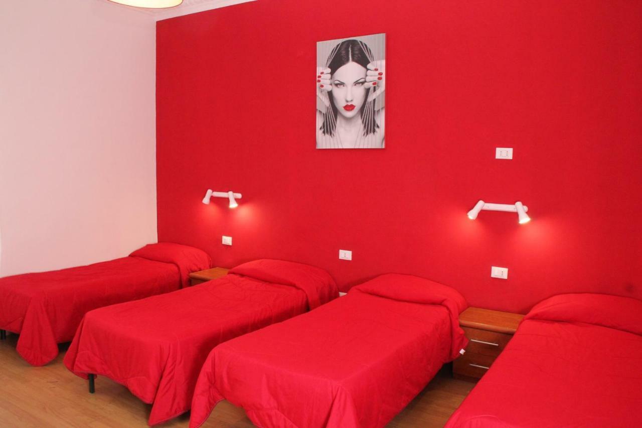 Freedom Traveller Hostel *