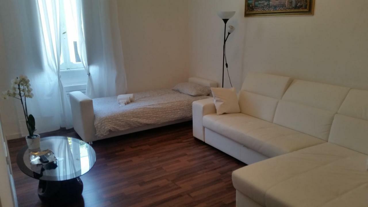 Trastevere Four Seasons Valadier Apartment