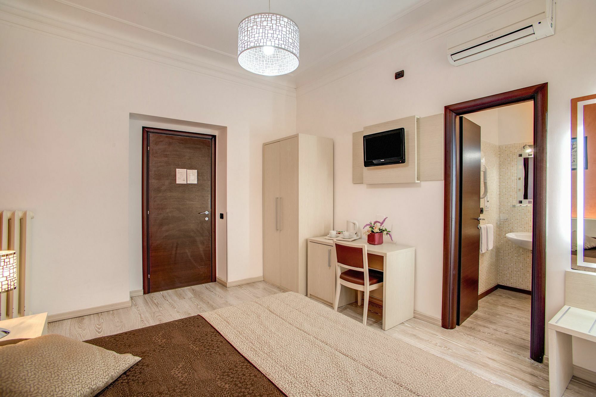 Cola Di Rienzo Suite Guest House Guest house 3*