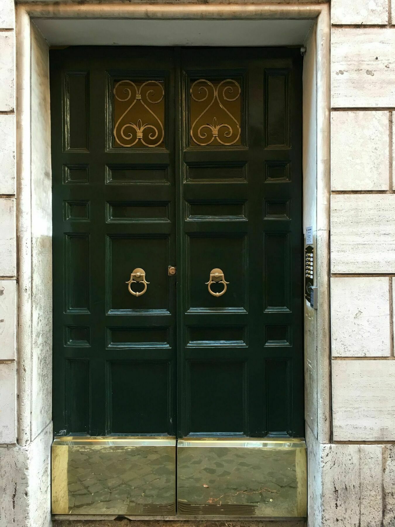 Pantheon Old Apartment Rome