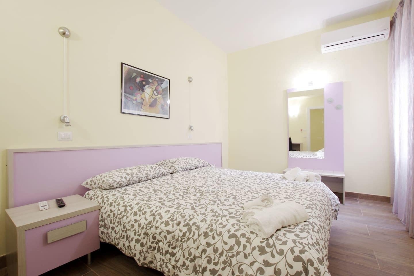 Guest house Homesuitehome 3*