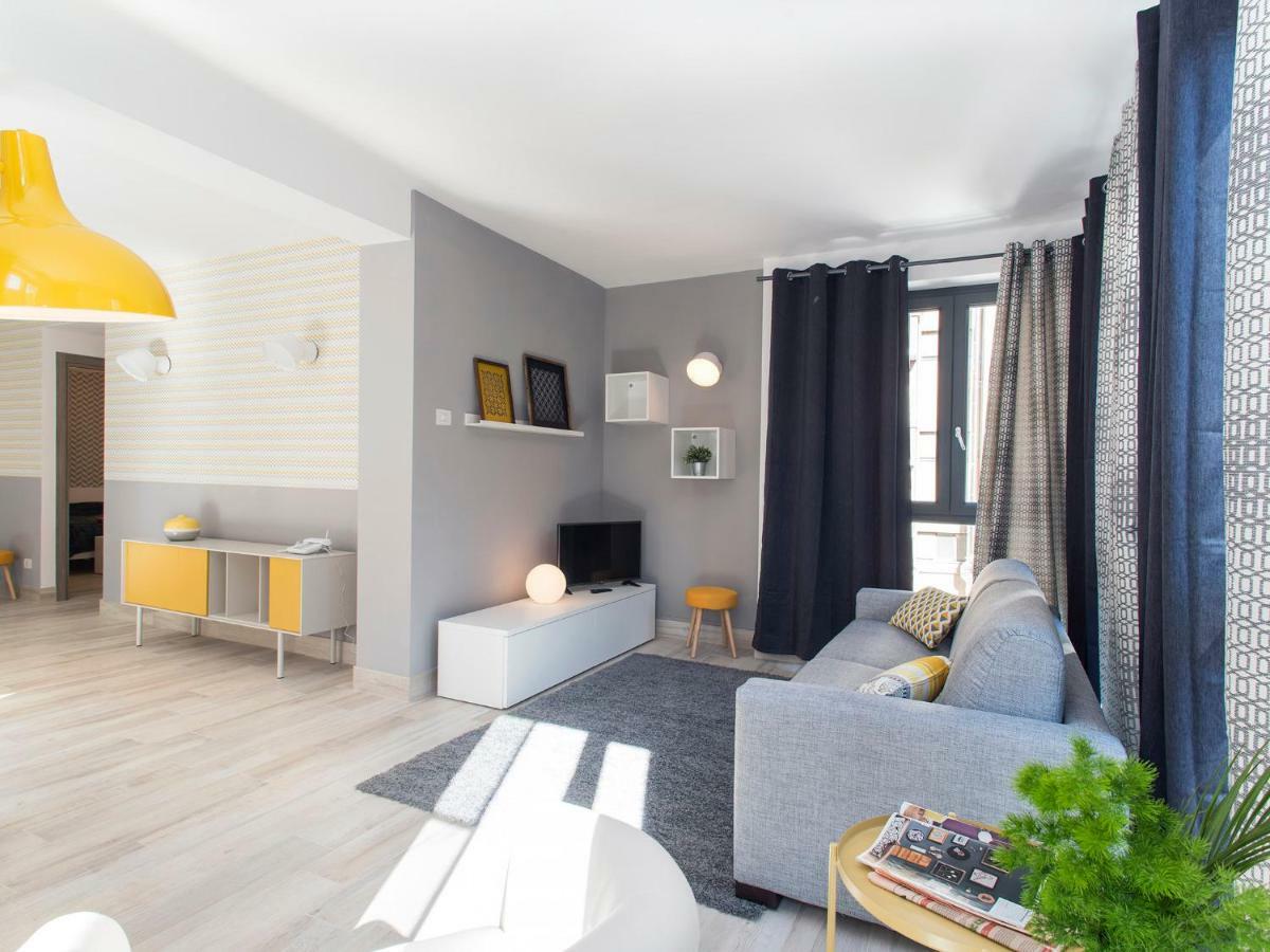 Skytower Apartment *