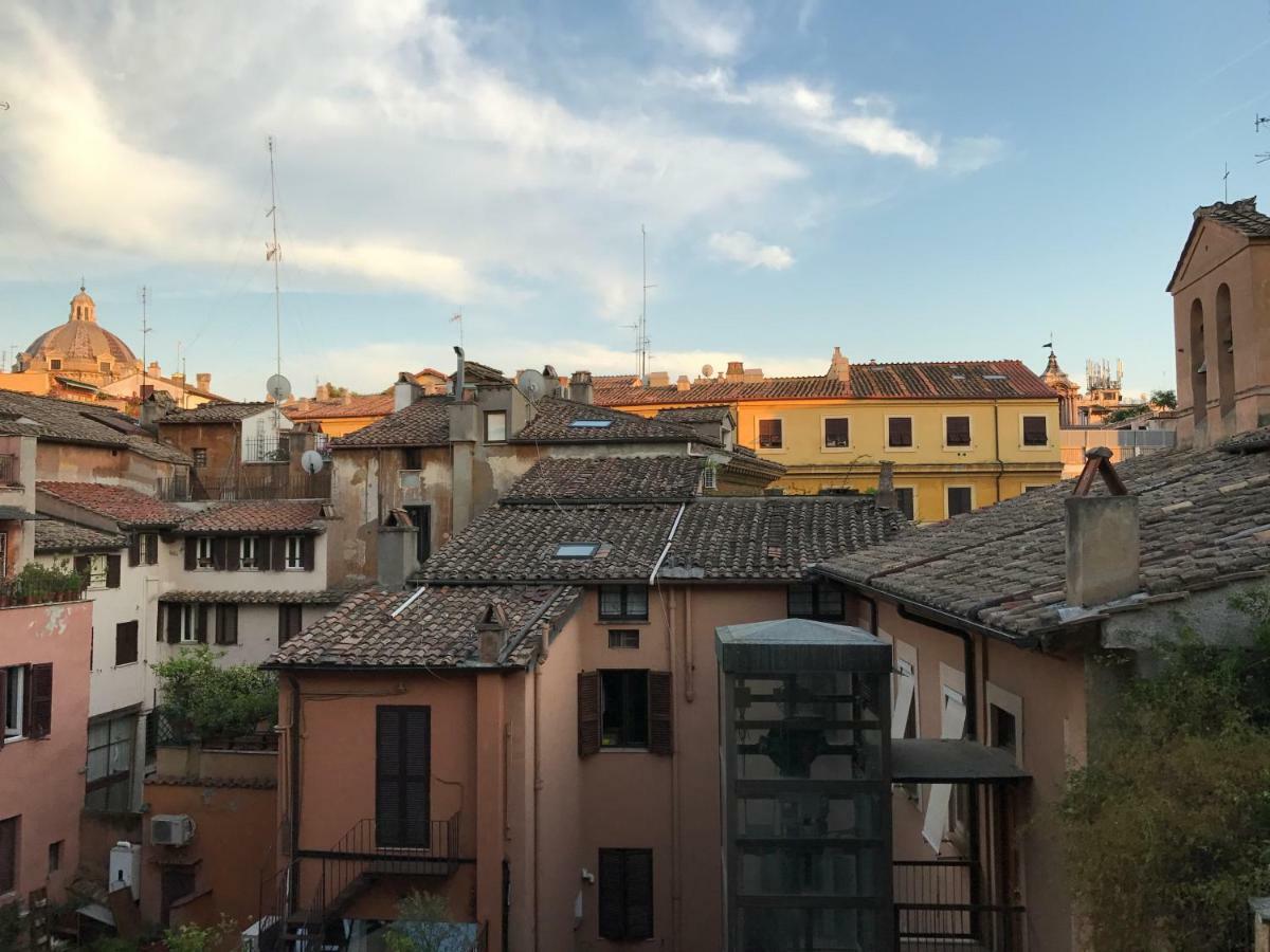 Apartment Due Mondi, Pantheon