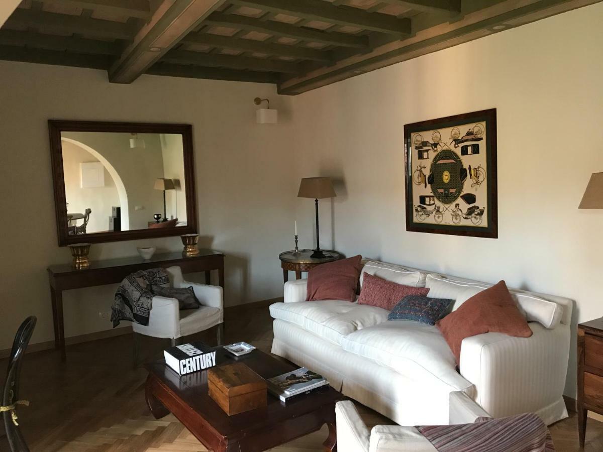 Apartment Due Mondi, Pantheon