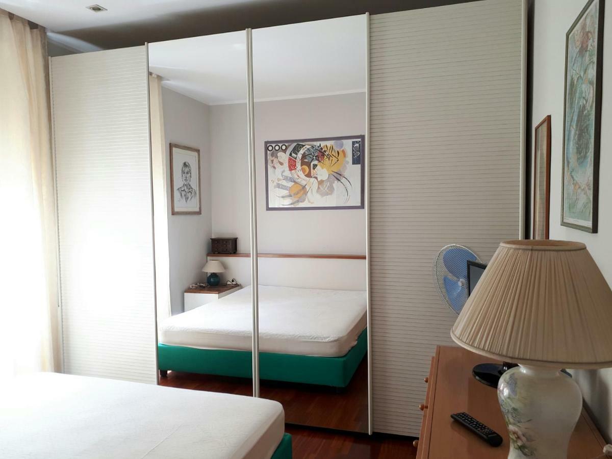 Rey Apartament Apartment