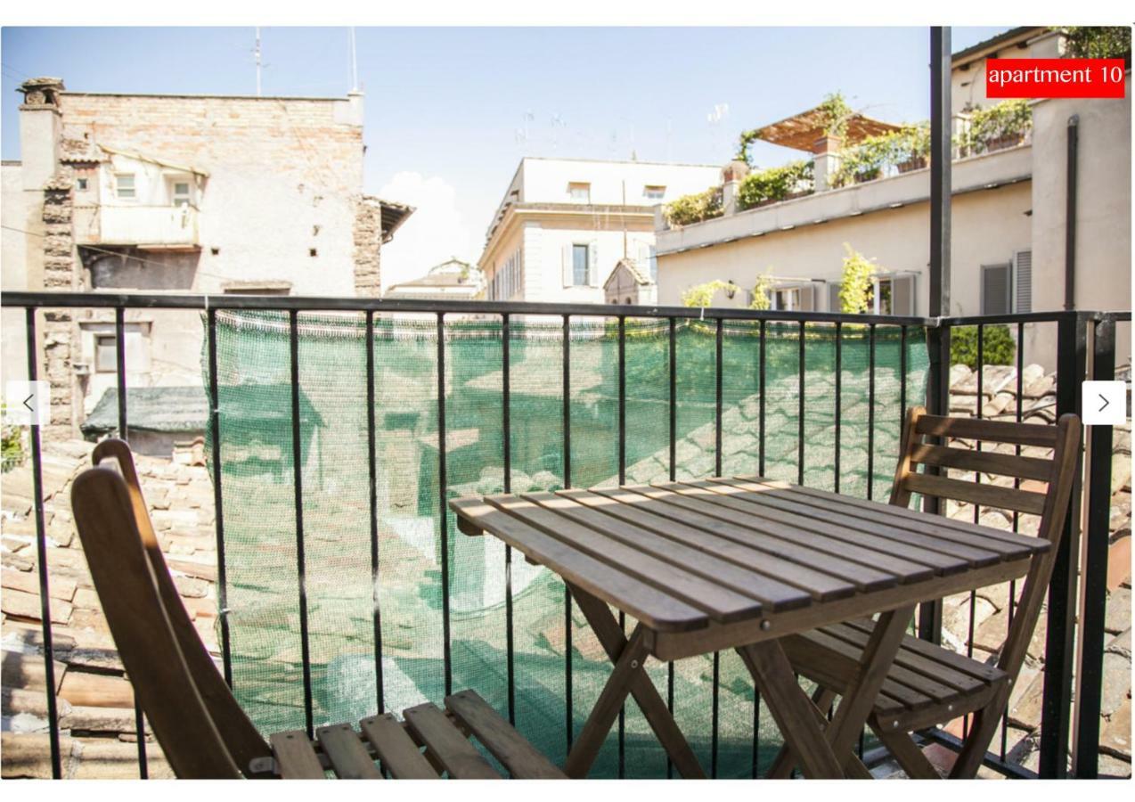 M9 Pantheon Attic 10 * Rome