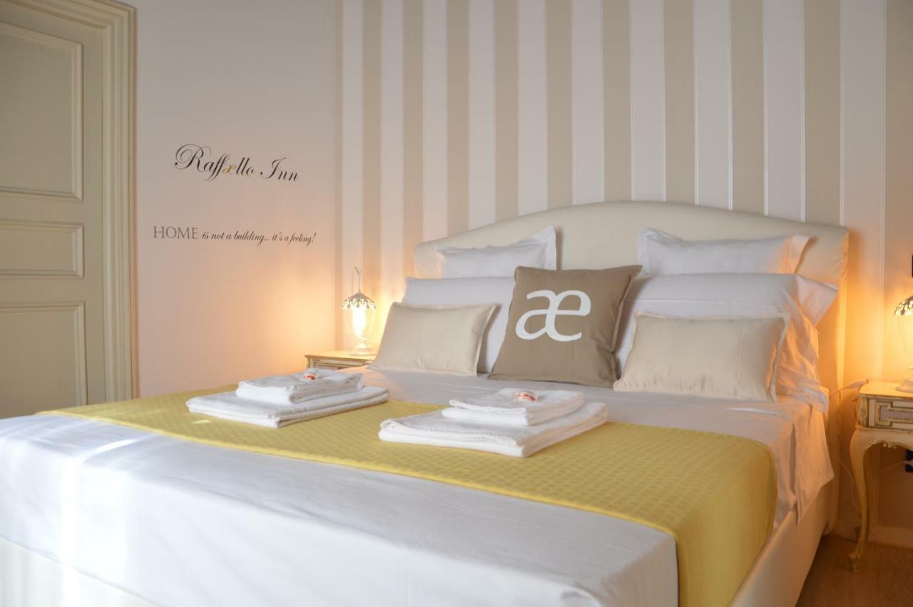 Apartment Historic Center - Elegant With Charming Antiques - Raffaello