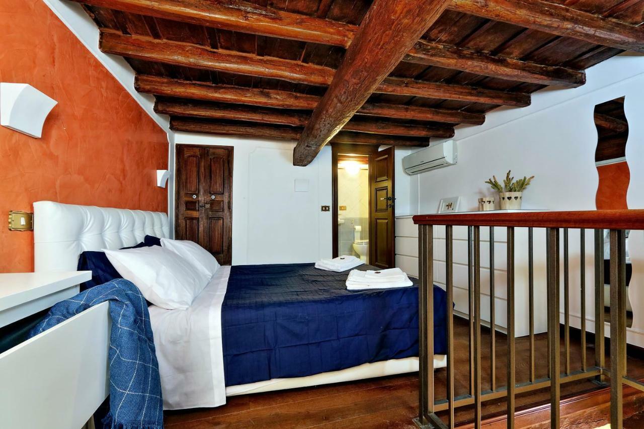Pantheon Navona Apartment