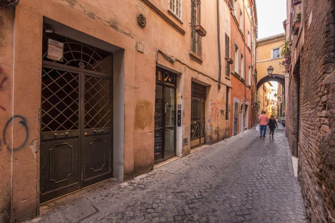 Amazing In Piazza Navona * Rome