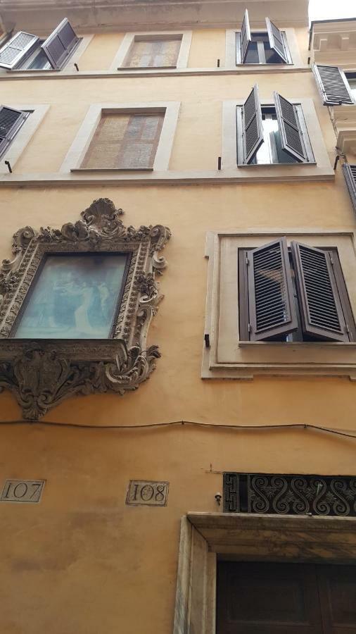 Pantheon Place Apartment Rome