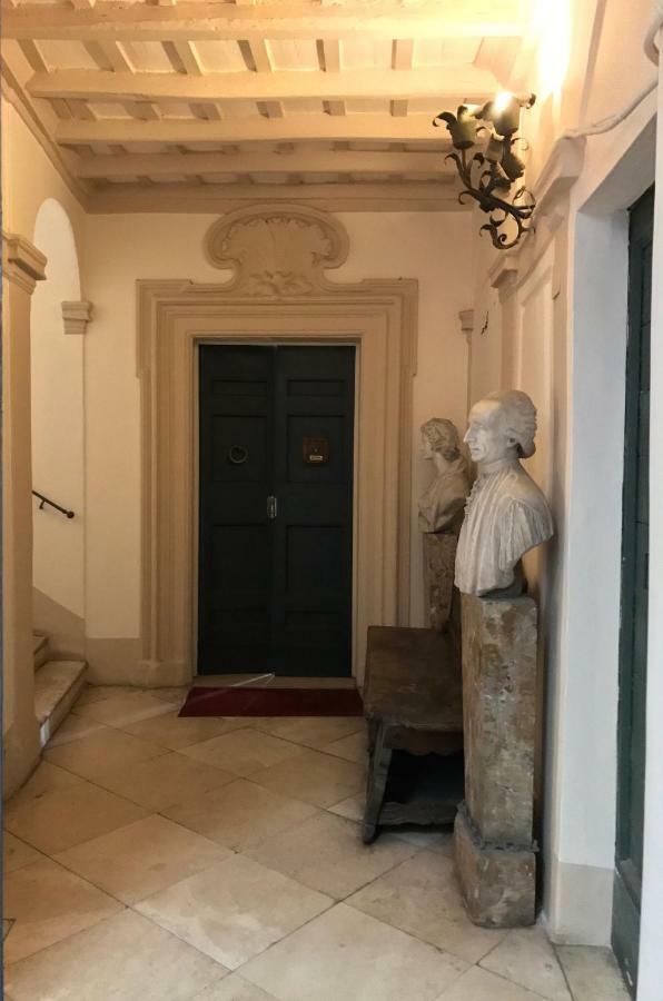 Apartment La Casa Dell'arte Nel Cuore Di Rome