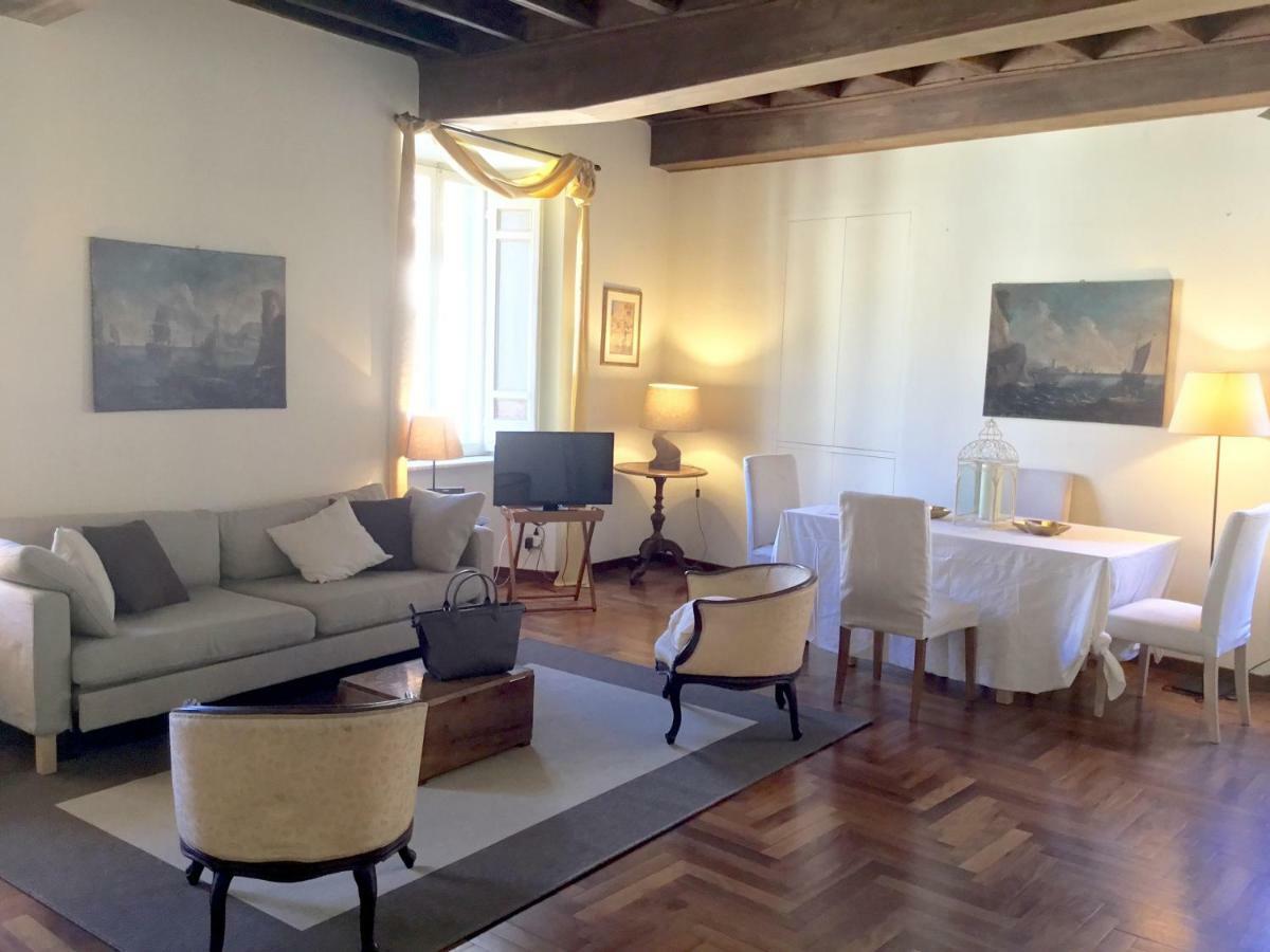 La Casa Dell'arte Nel Cuore Di Apartment