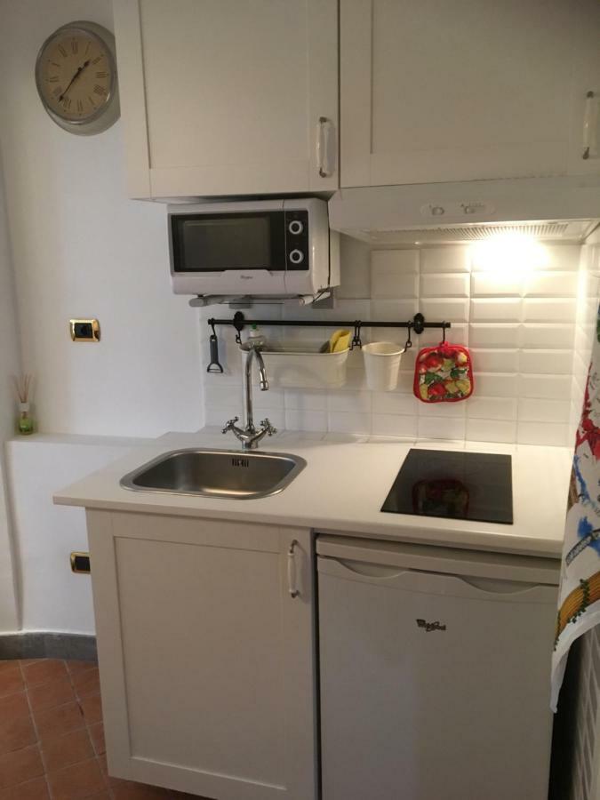 M9 Pantheon Attic 12 Apartment Rome