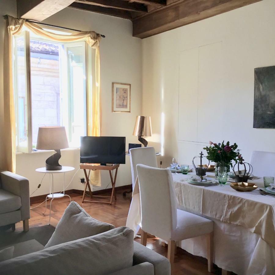 Apartment La Casa Dell'arte Nel Cuore Di Rome