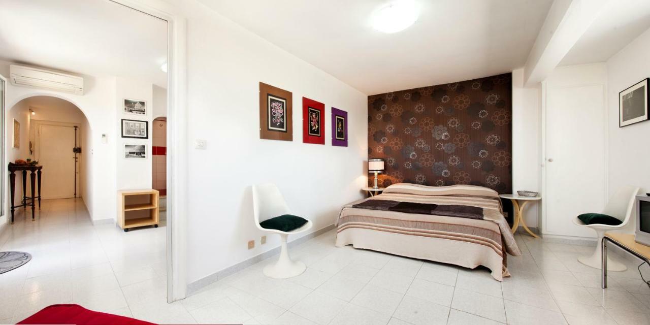 Trastevere Station Terrace *