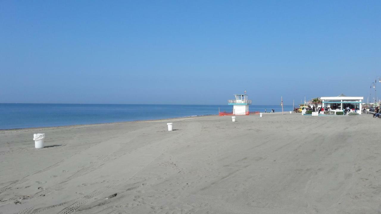 The Red Box On The Beach Casa vacanze Roma