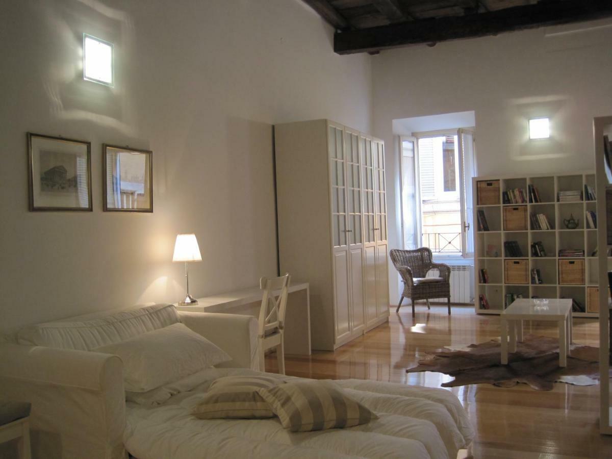 Domus Nymphae - Qr10366 * Rome