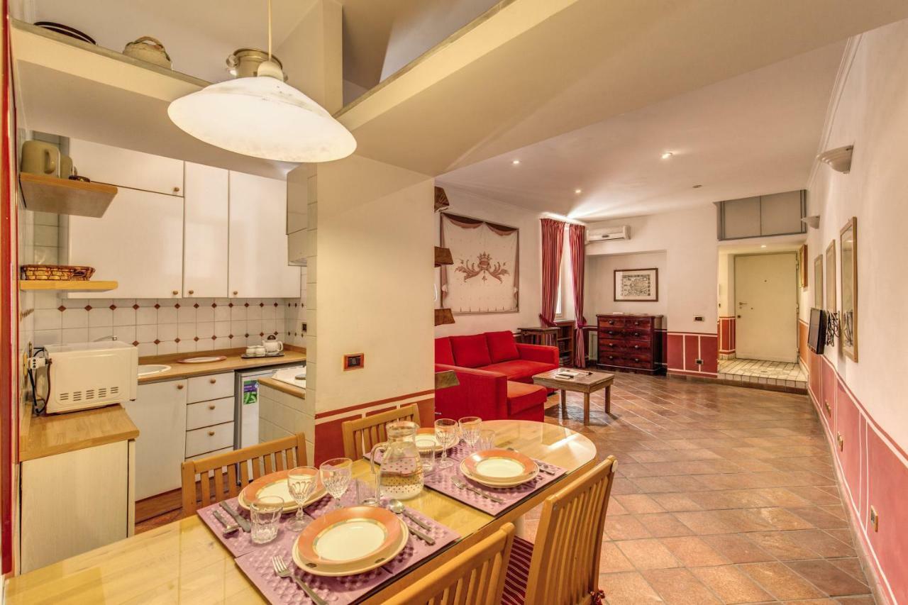 Lovely Flat In Fontana Di Trevi Appartamento