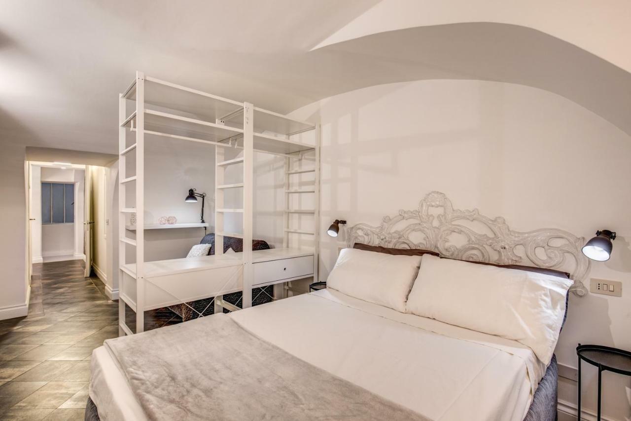 Fori Imperiali Lovely Apartment Rome