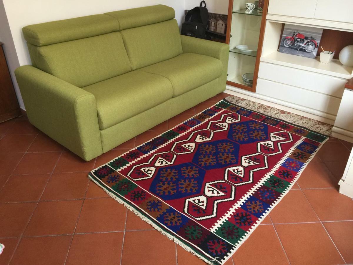 Apartment Lovely Irnerio ❤ Flat Near S. Pietro ★