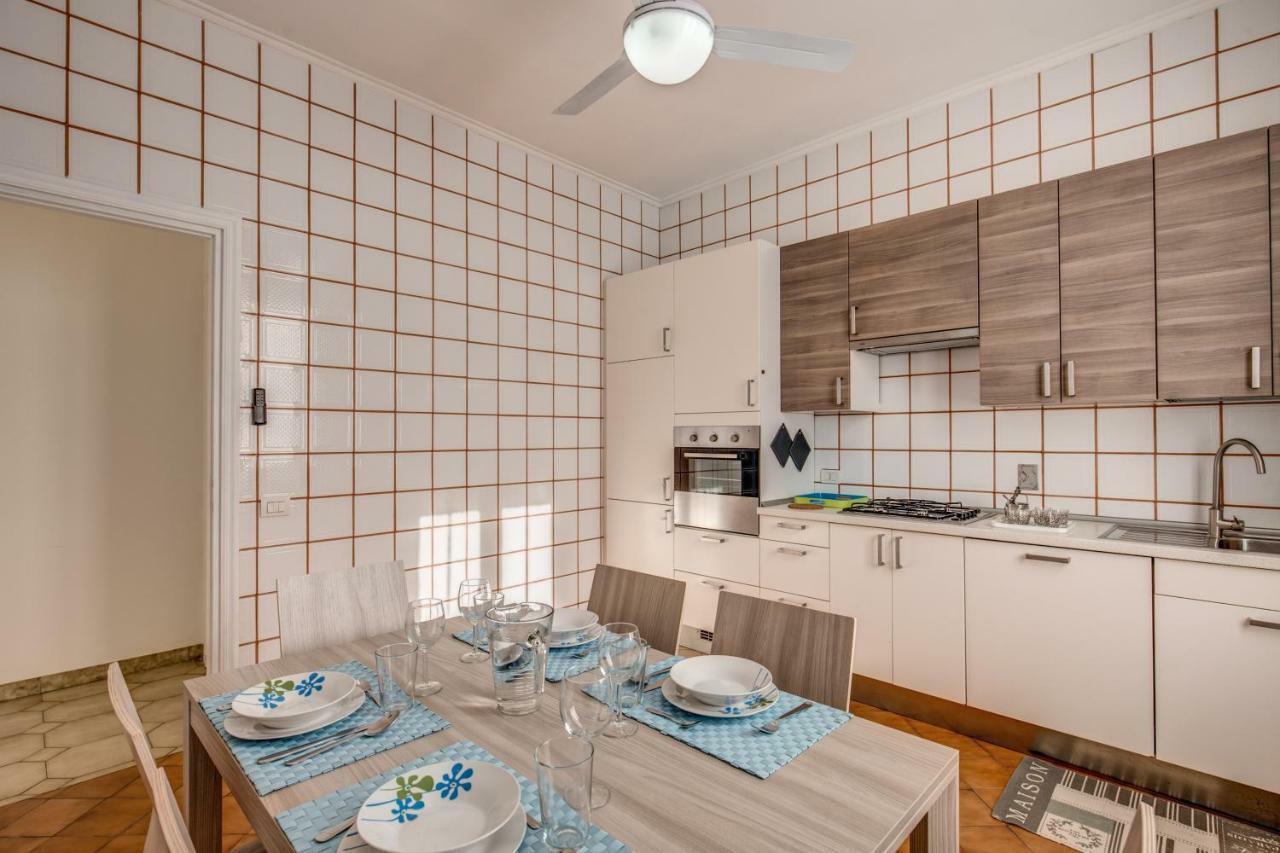 Casa Di Luca _ 3 Bdr Rome