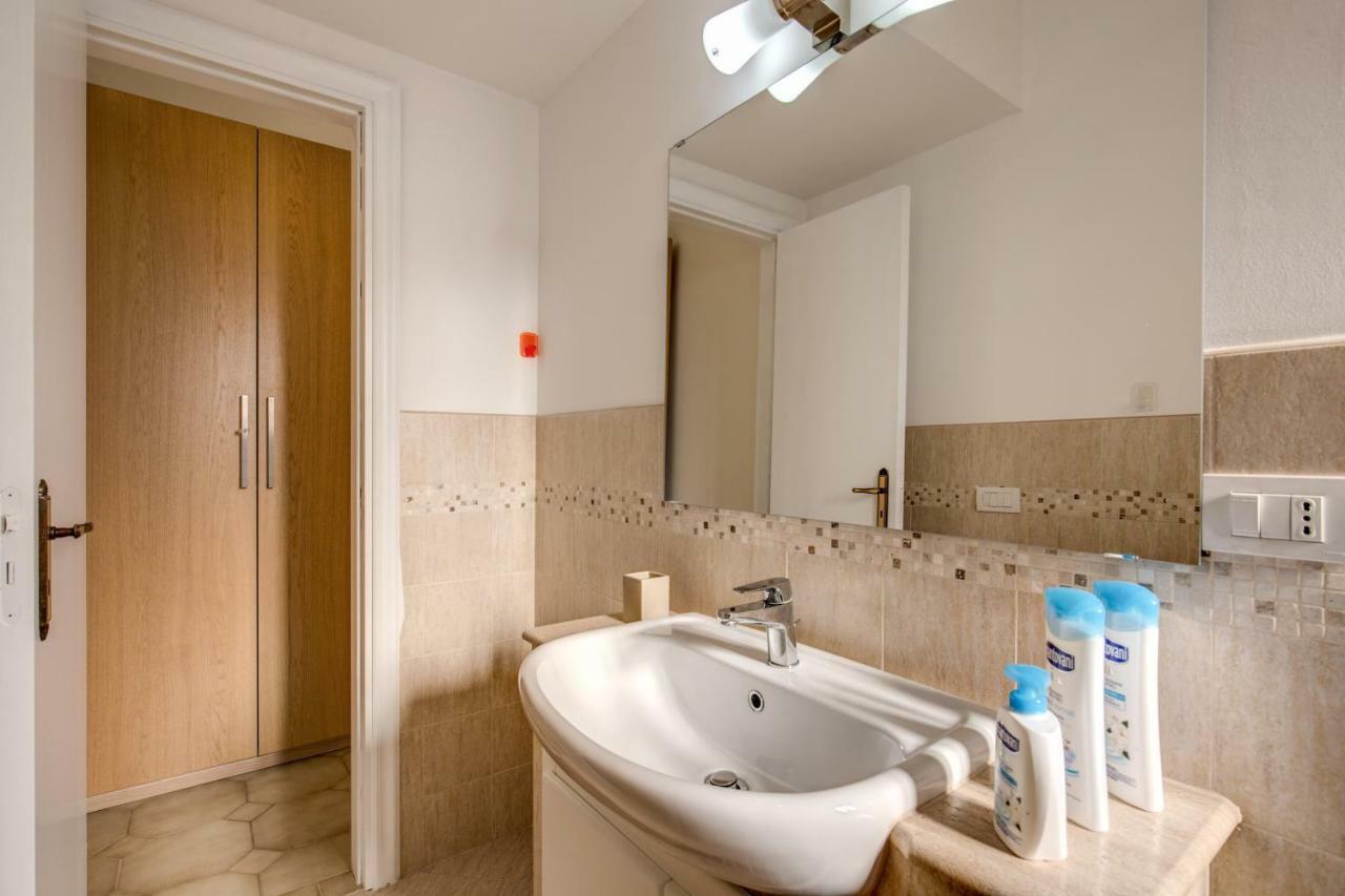 Casa Di Luca _ 3 Bdr * Rome