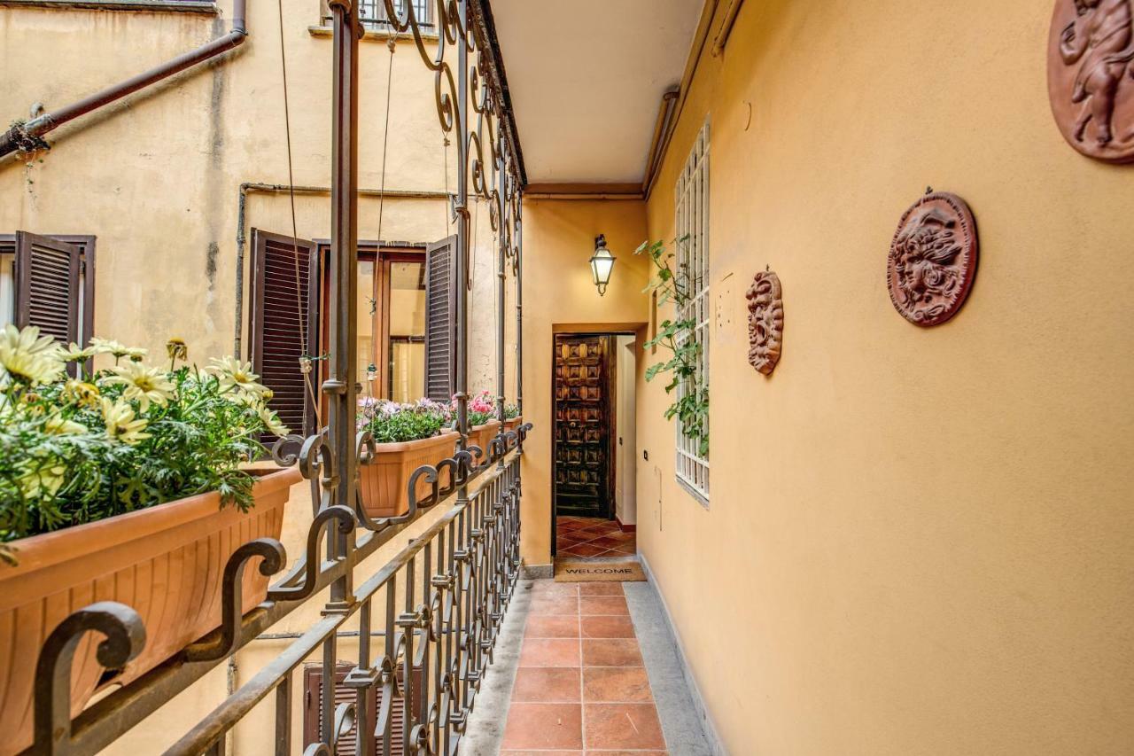 Apartment Fresh House Trevi 1 Rome