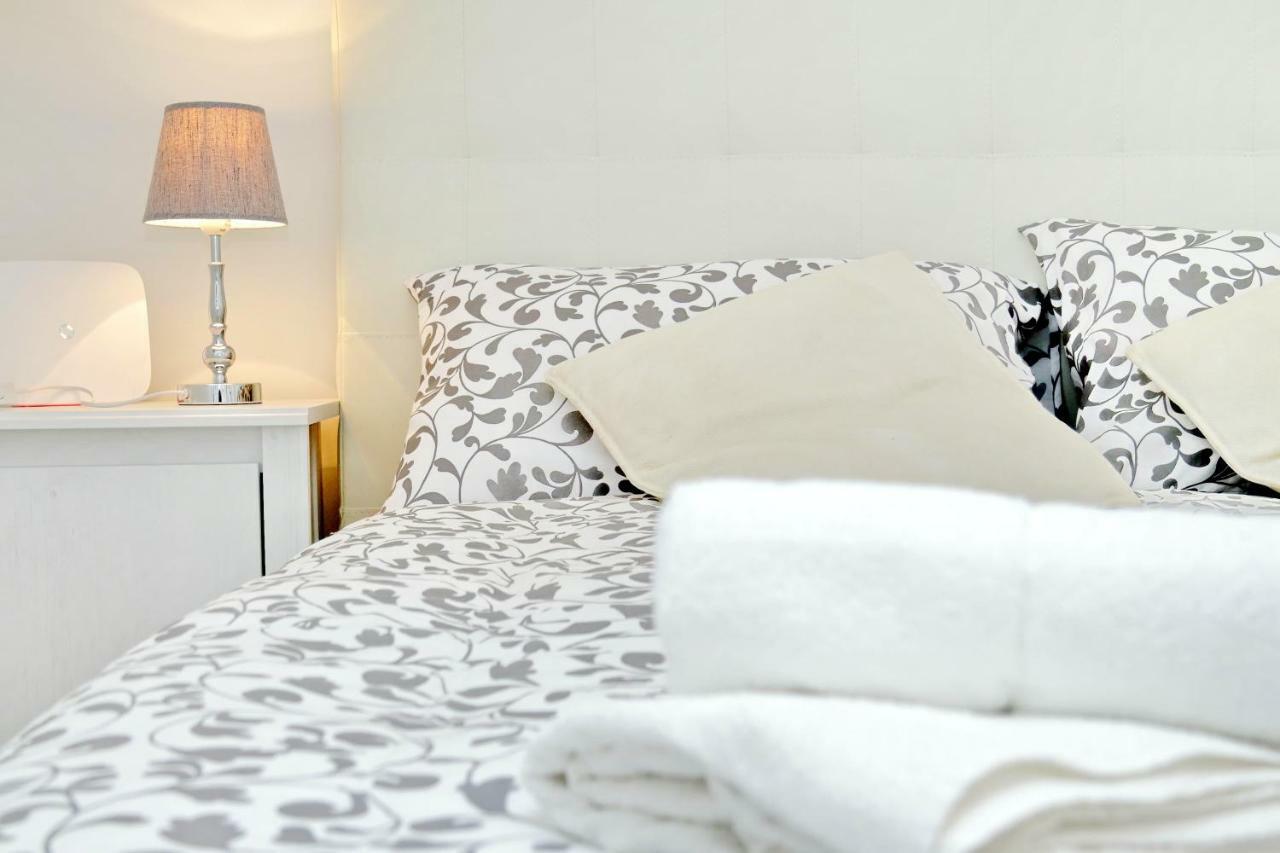 Bbhome Trastevere Station White Chic * Rome