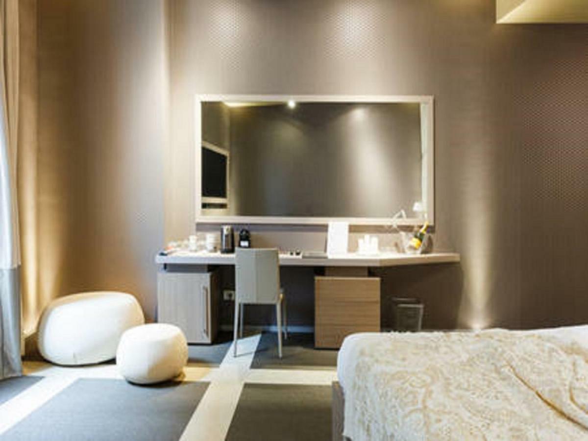 Private Luxury *