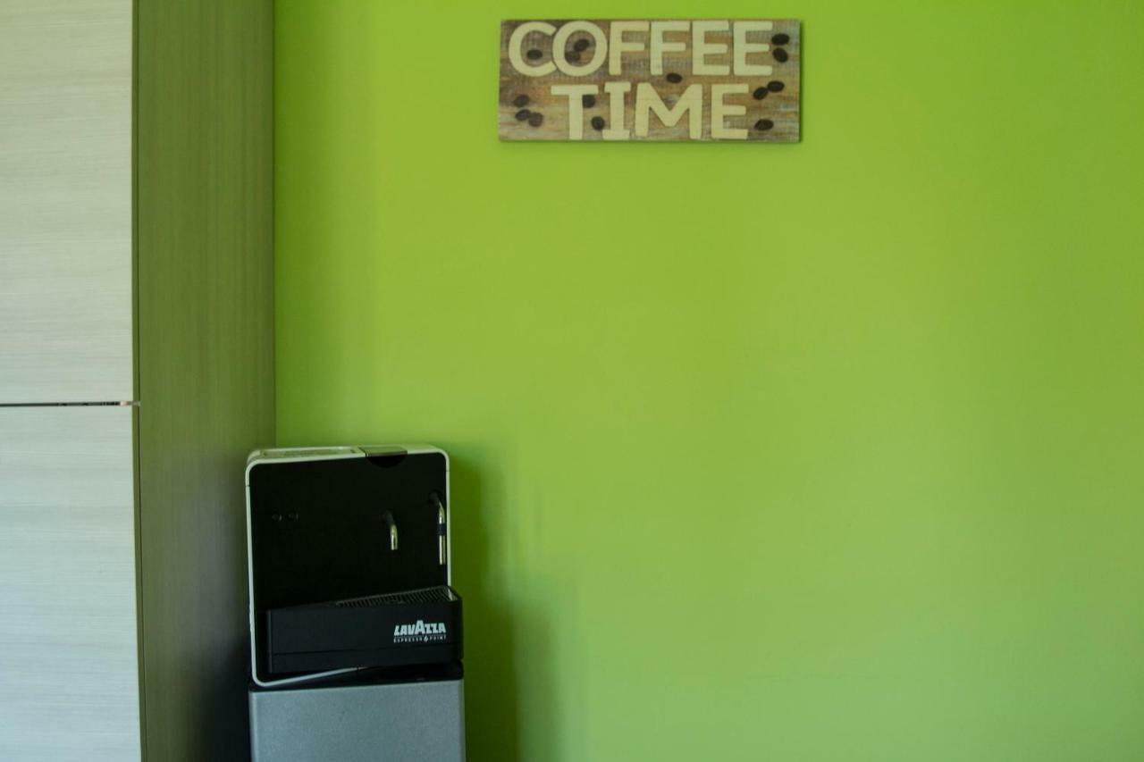 Gli Alloggi Di Papa Apartment *