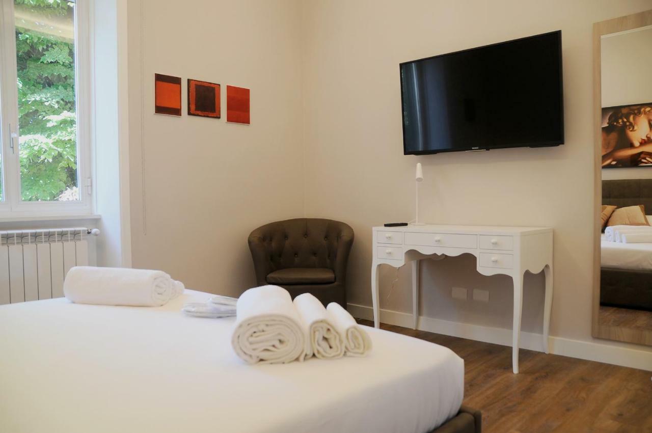 Nomentana House * Rome