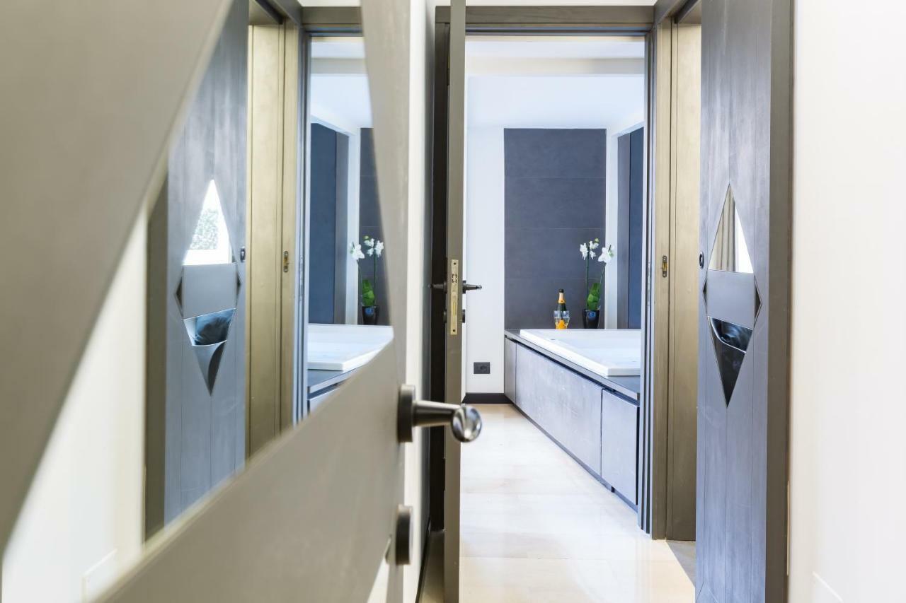 Lux- Spanish Steps 60a Exclusive Apartment Rome