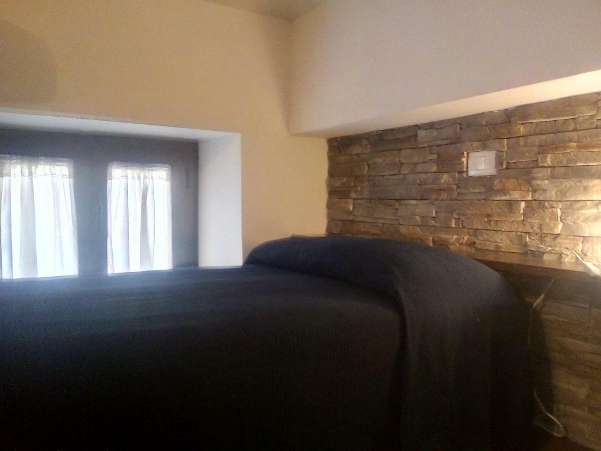 B&B Glicini Rome