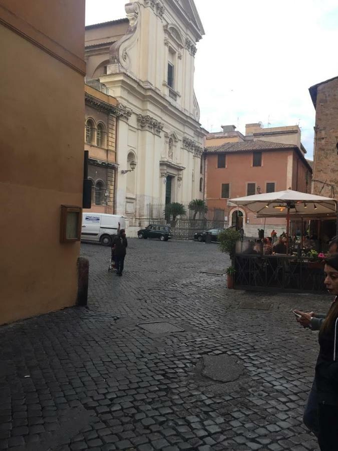 Trastevere Art Apartment Rome