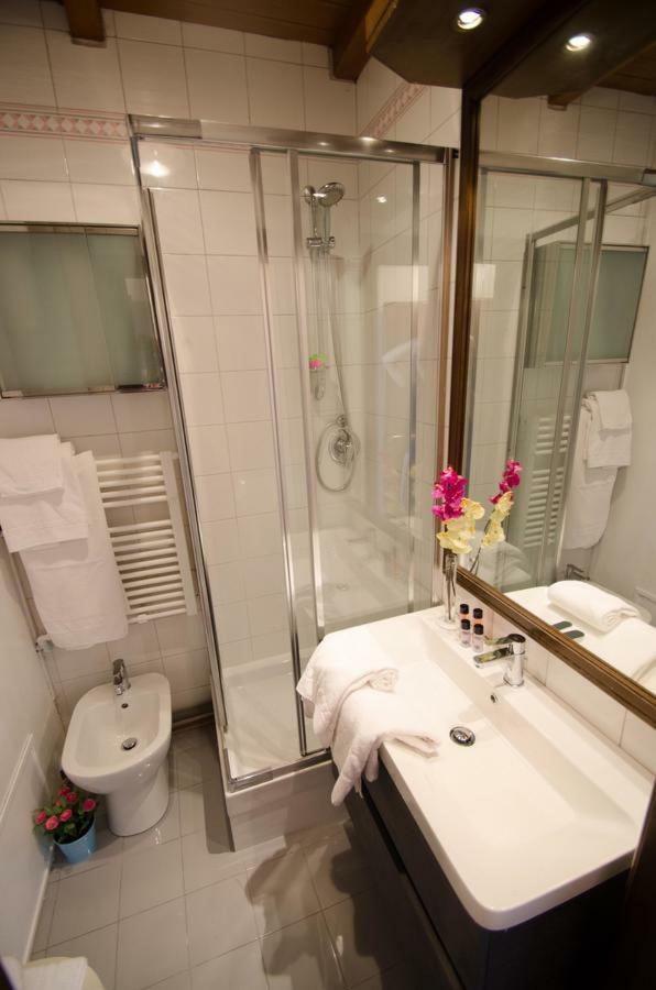 Barberini Luxury Guest house Rome