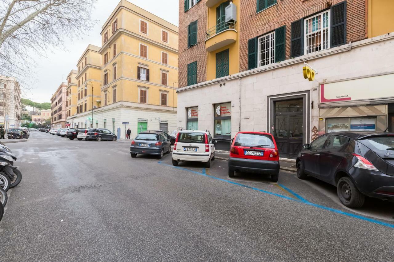 Apartment Appartamenti Con Vista Piazza Testaccio Rome