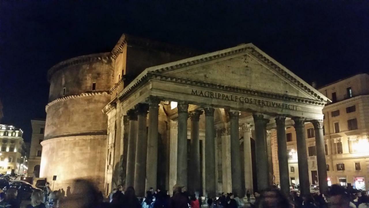 Pantheon Navona Apartment