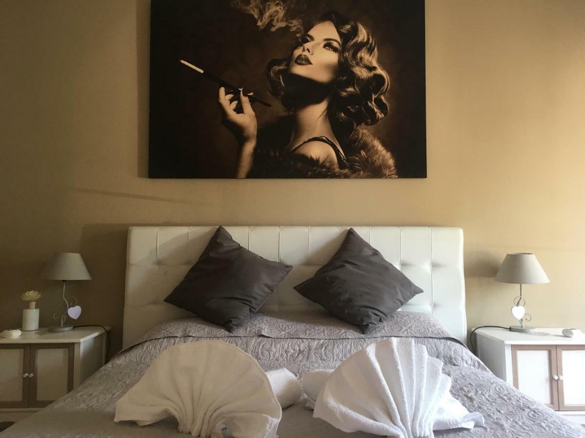 Chic 'n Charme Trastevere Terrace Apartment *