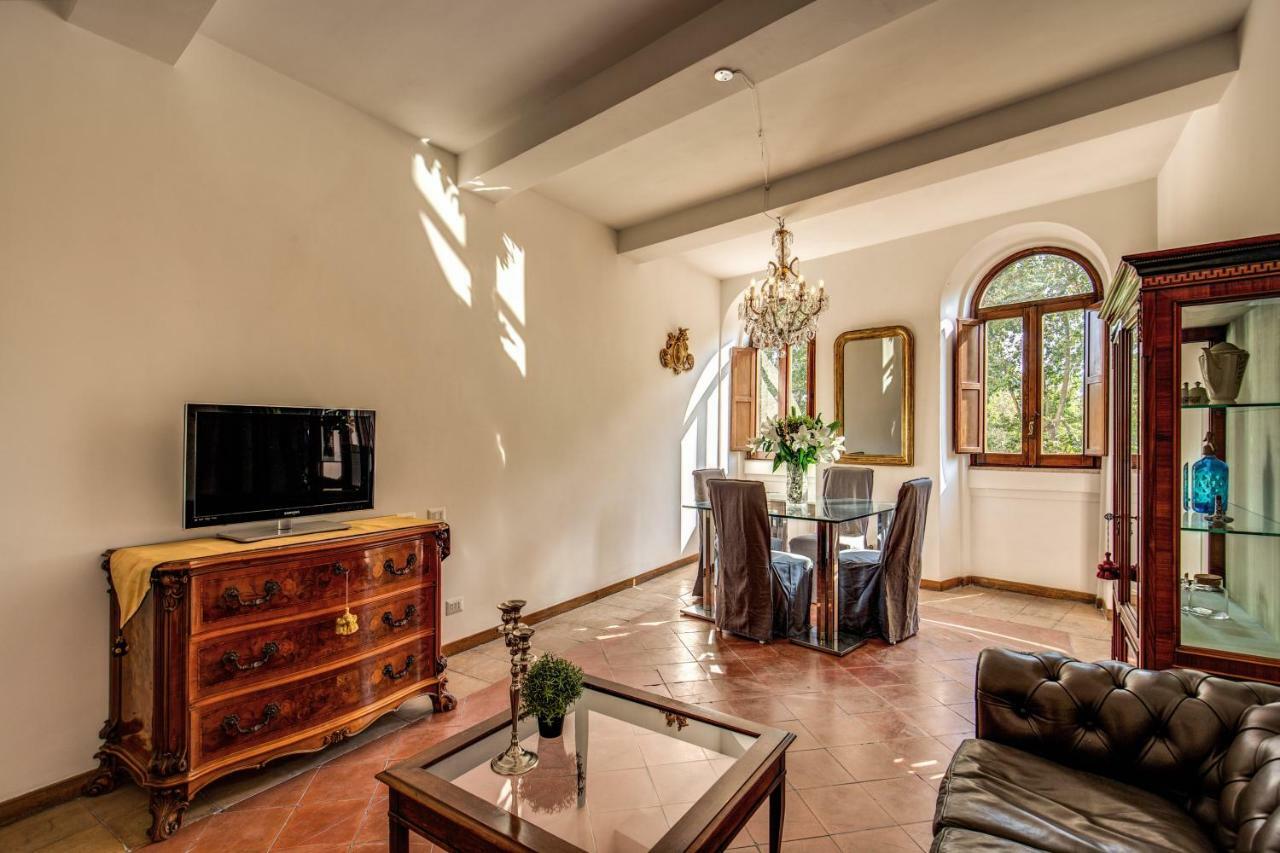 Apartment Campo Di Fiori 2 Bedroom Via Giulia