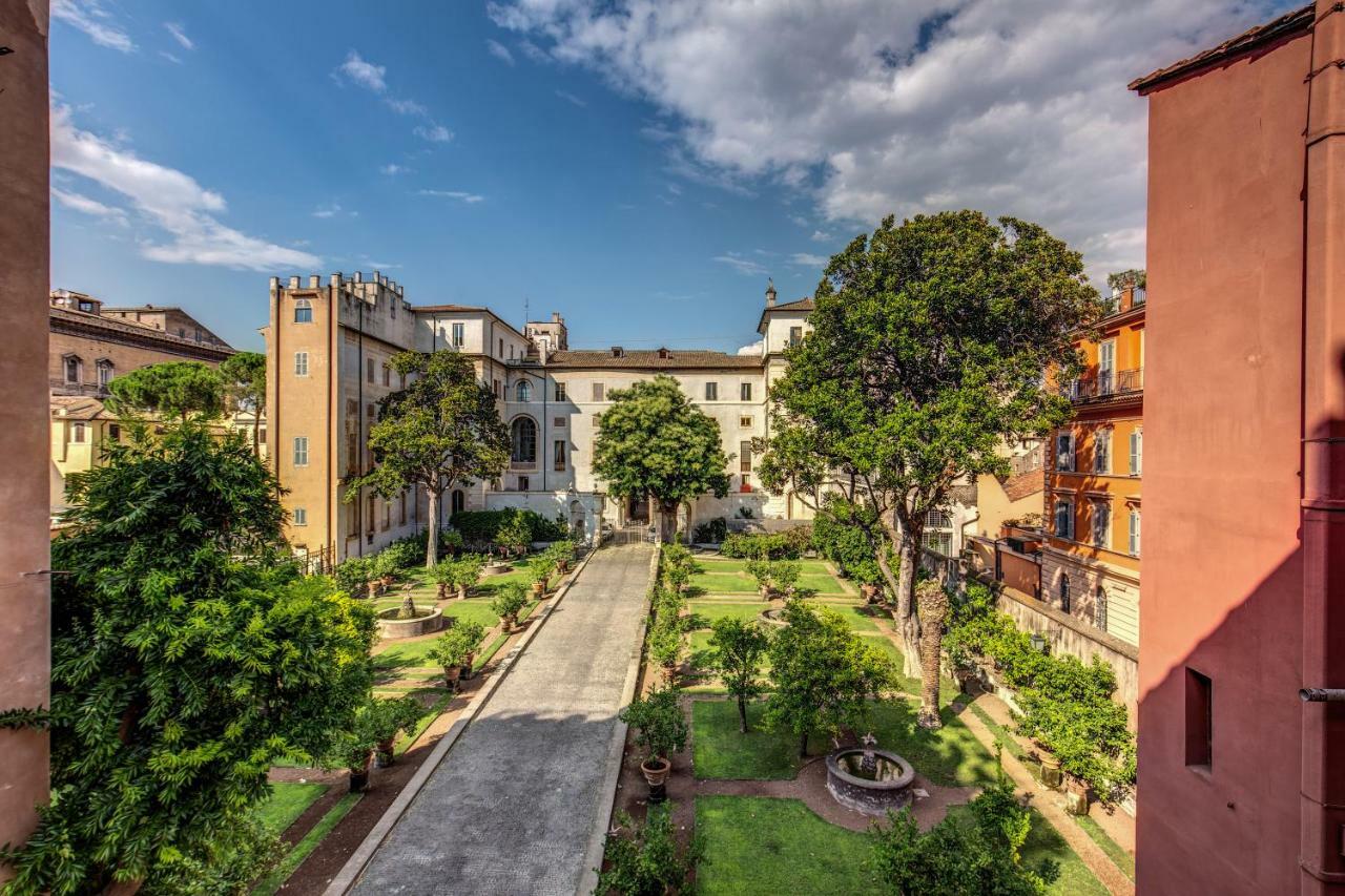 Campo Di Fiori 2 Bedroom Via Giulia Rome