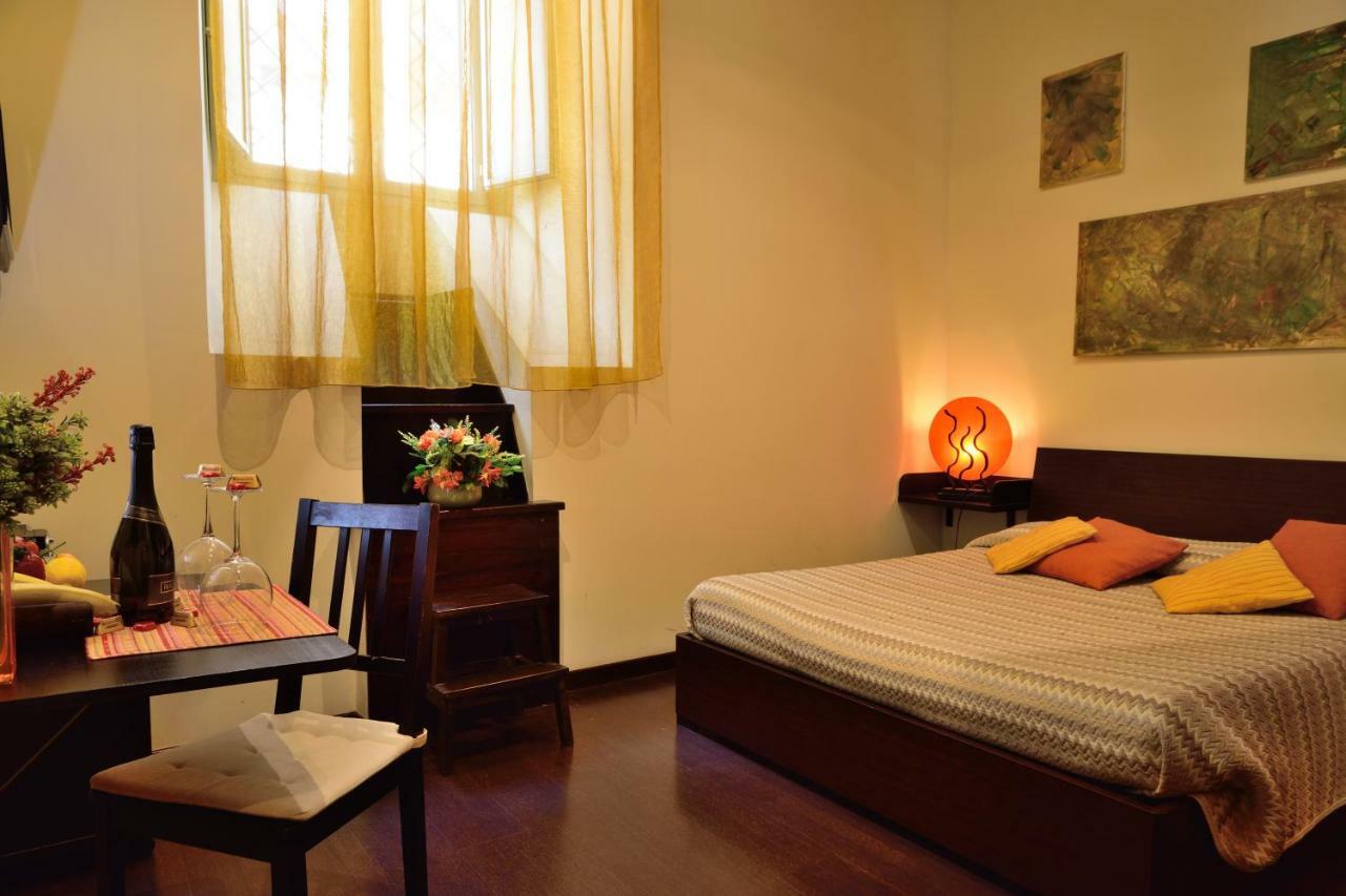 Kiara 2* Rome