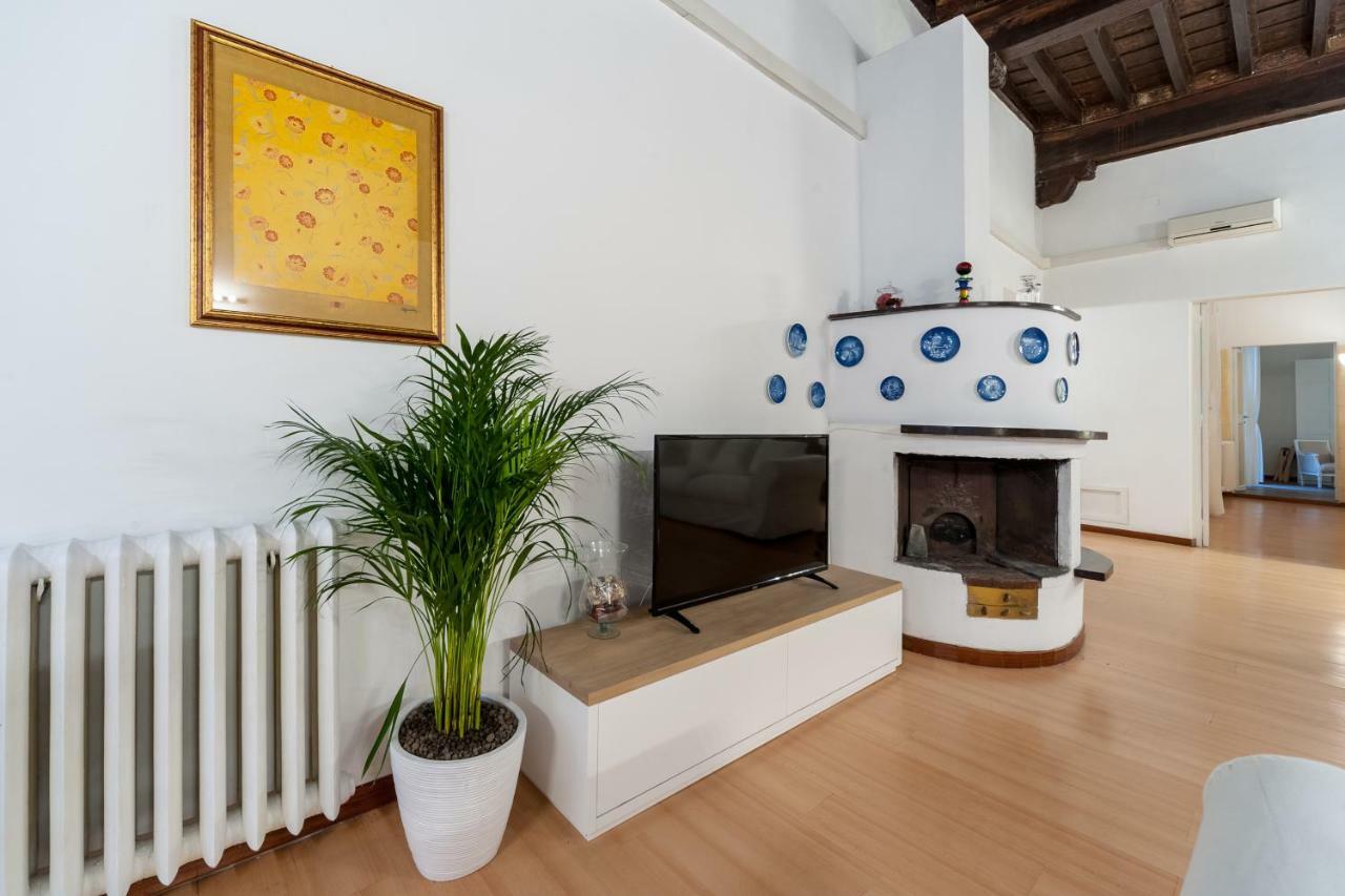 In - Bramante Luxury Rome