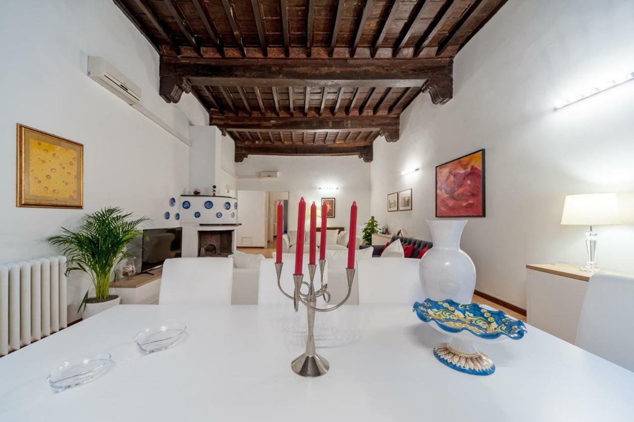 In - Bramante Luxury Apartment Rome