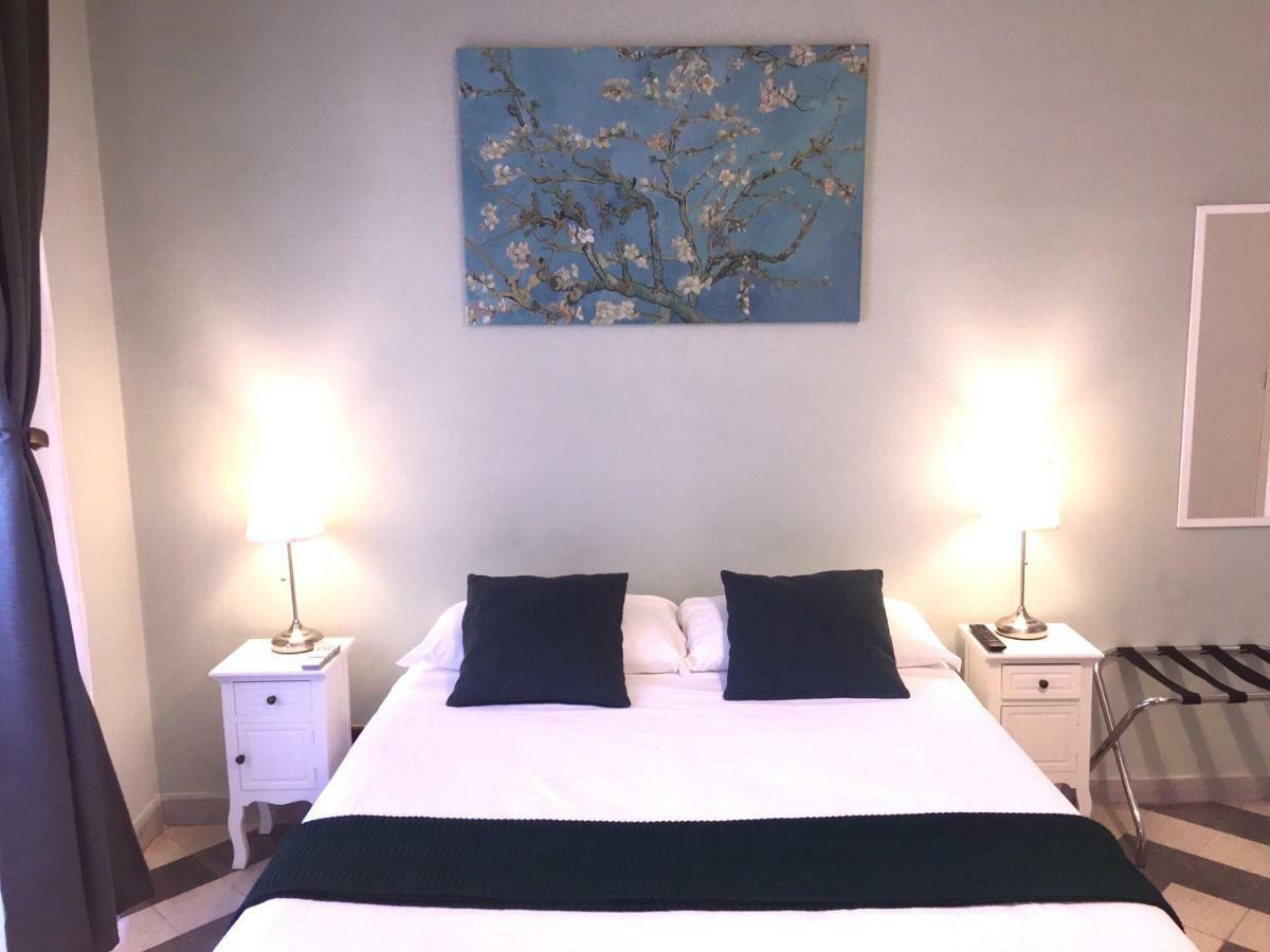 Dhome Bed & Breakfast 3*