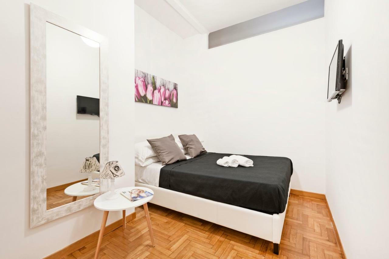 White Flat Labicana * Roma