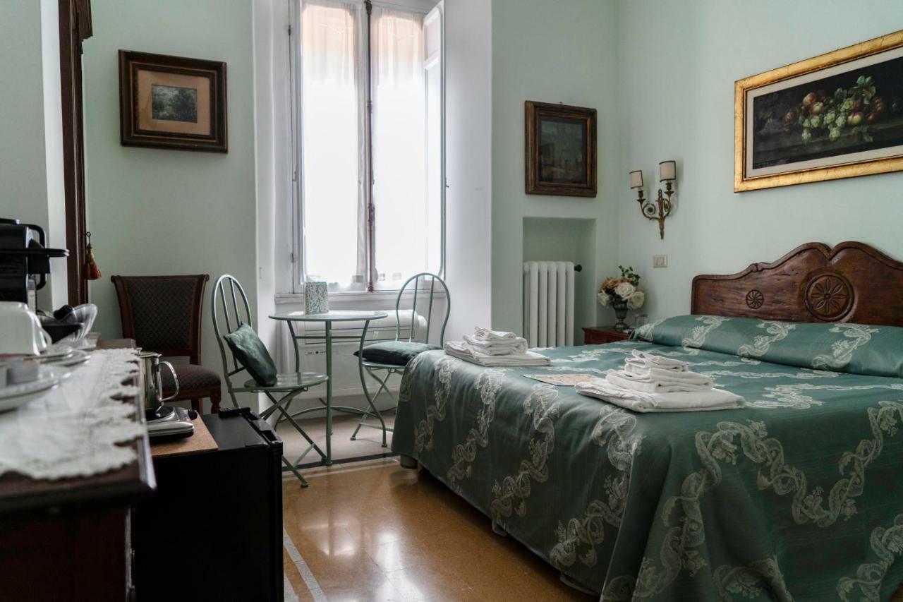 Bed & Breakfast Dante's Hell