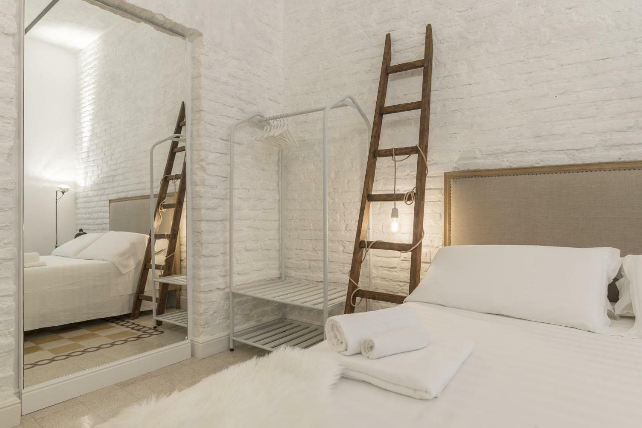 Romantic Vintage Colosseum Apartment *